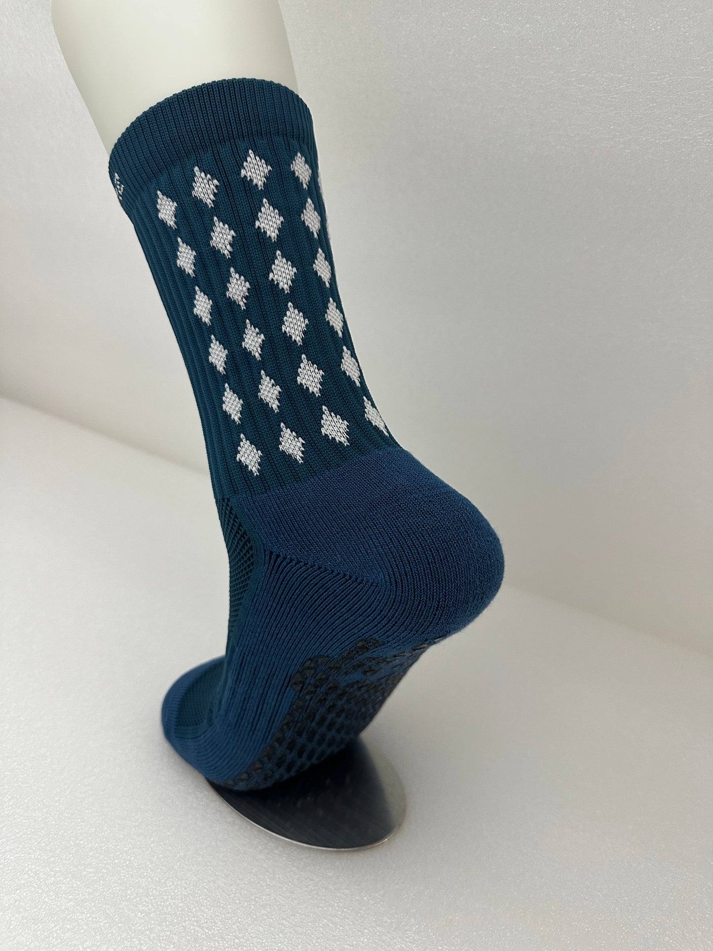 Pro Grip Sportz Grip Socks £7 Each or 4 For £21 Use Code - PGS21